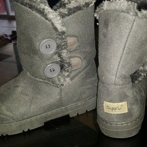 Winter boots